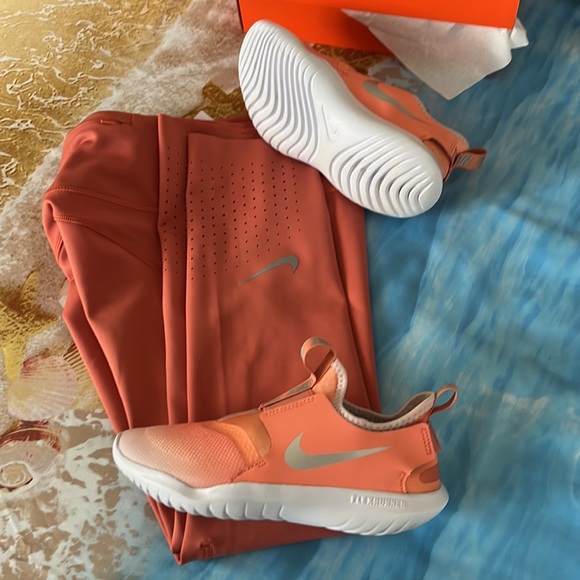 Nike Bundle - Picture 11 of 14